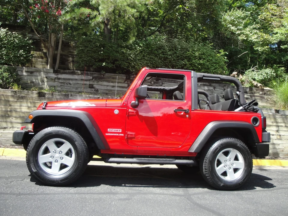 2015 Jeep JK Wrangler - Image 29 of 31