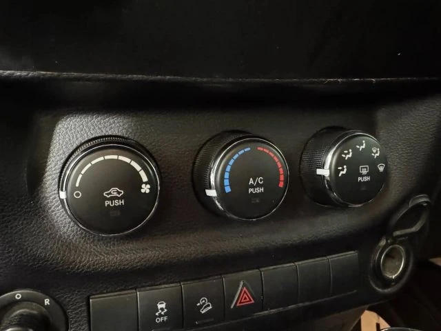 2015 Jeep JK Wrangler - Image 18 of 21