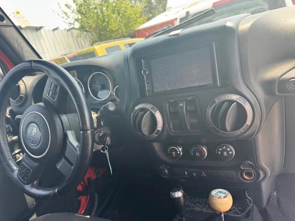 2015 Jeep JK Wrangler - Image 6 of 17