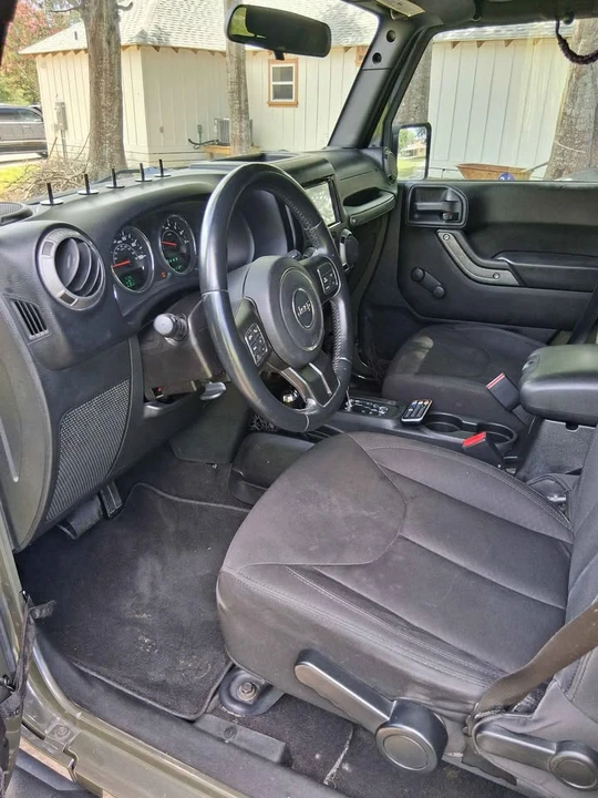 2015 Jeep JK Wrangler - Image 10 of 13