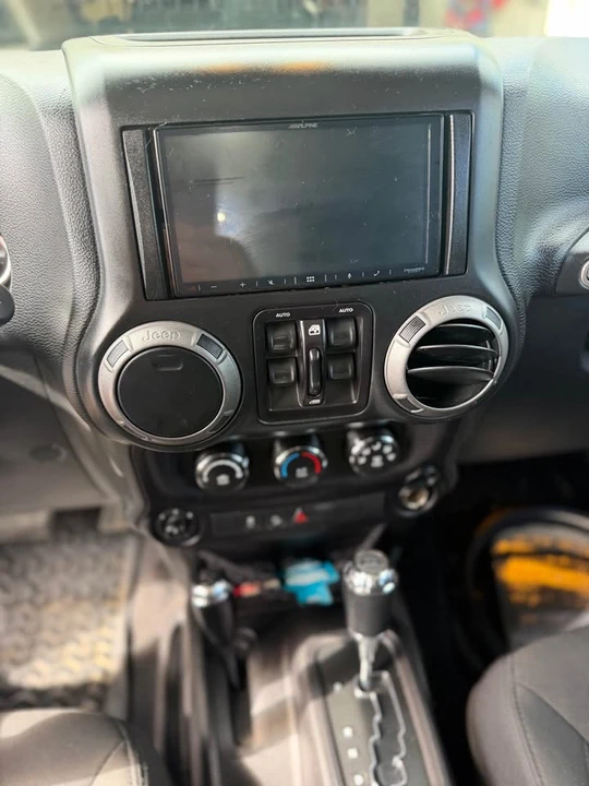 2015 Jeep JK Wrangler - Image 10 of 15