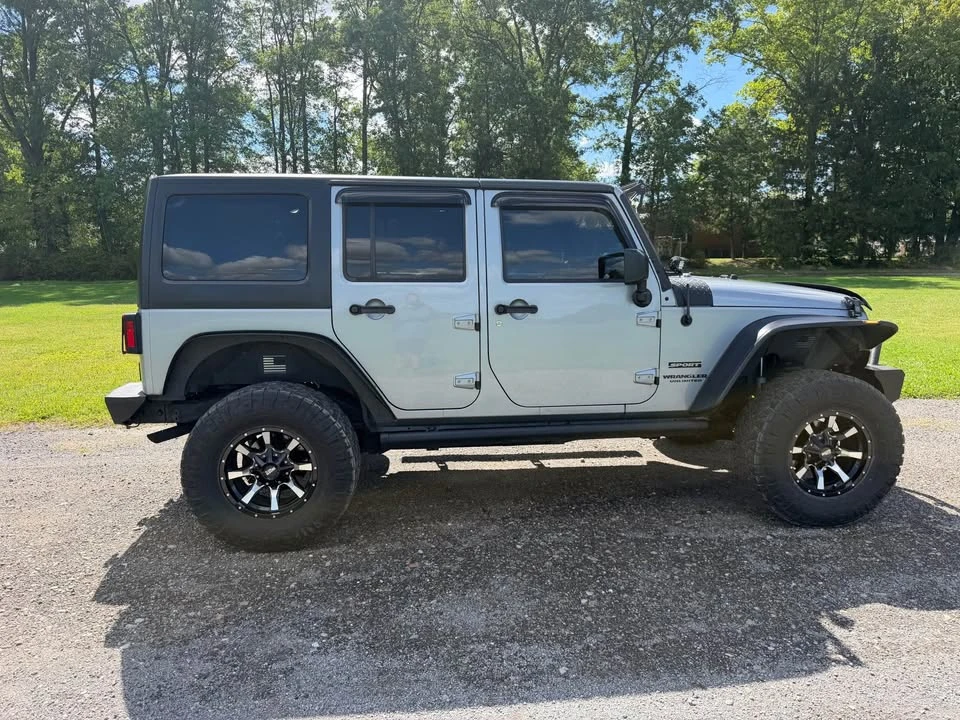 2015 Jeep JK Wrangler - Image 4 of 15