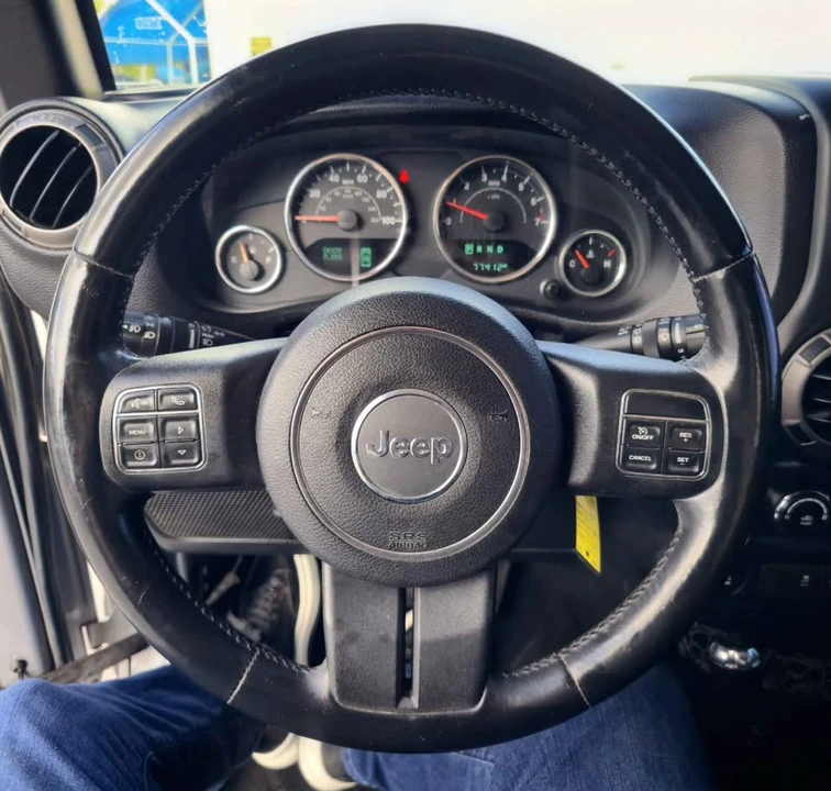 2015 Jeep JK Wrangler - Image 14 of 20