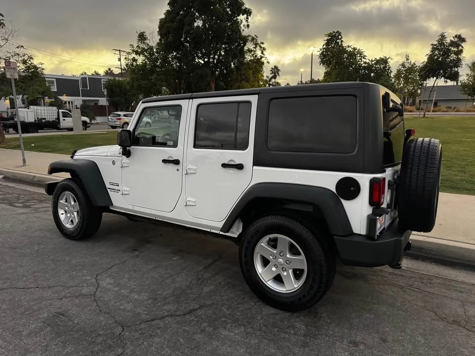 2015 Jeep JK Wrangler - Image 4 of 11