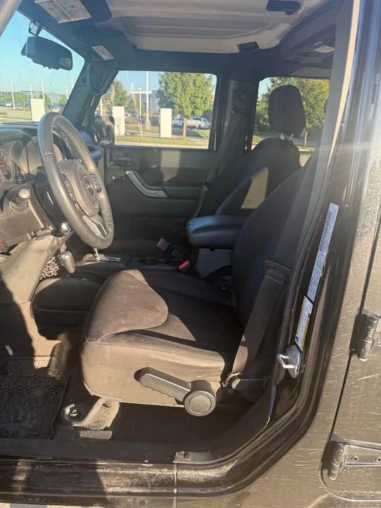 2015 Jeep JK Wrangler - Image 6 of 10