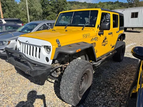 2015 Jeep Wrangler Sport SUV 4D