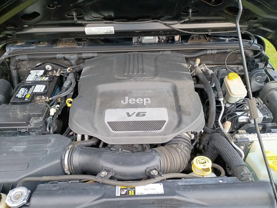 2015 Jeep JK Wrangler - Image 14 of 18
