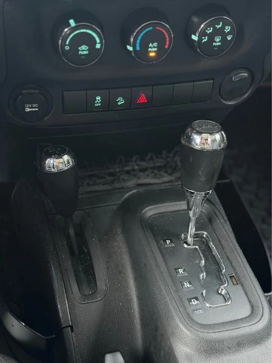 2015 Jeep JK Wrangler - Image 13 of 14