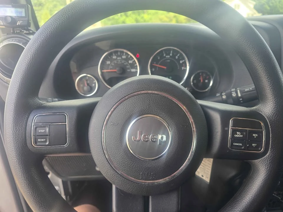 2015 Jeep JK Wrangler - Image 11 of 12