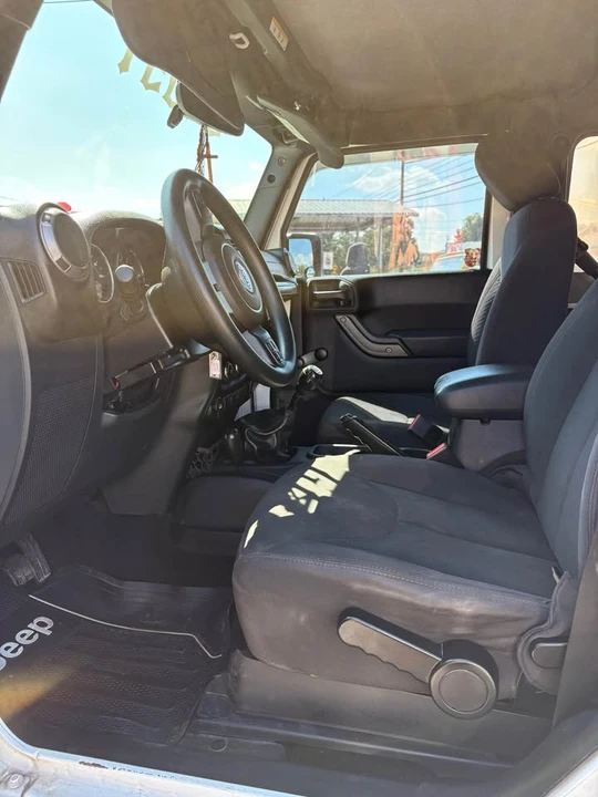 2015 Jeep JK Wrangler - Image 8 of 15