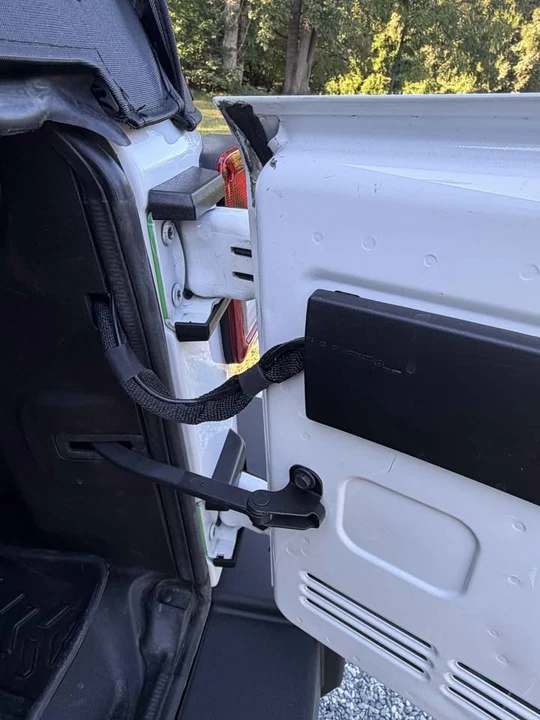 2015 Jeep JK Wrangler - Image 15 of 18