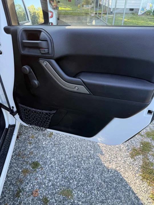 2015 Jeep JK Wrangler - Image 10 of 18