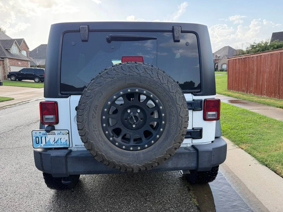 2015 Jeep JK Wrangler - Image 8 of 24