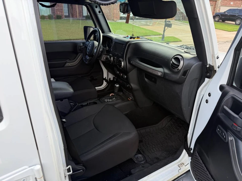 2015 Jeep JK Wrangler - Image 11 of 24