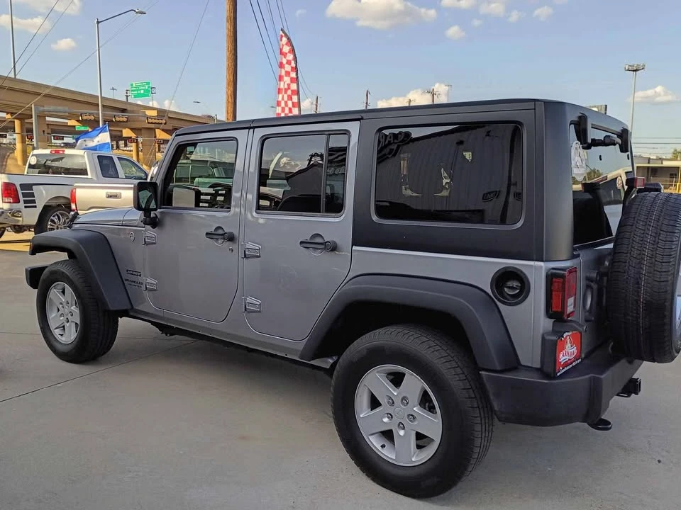 2015 Jeep JK Wrangler - Image 2 of 4