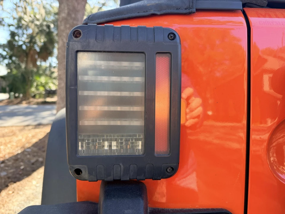 2015 Jeep JK Wrangler - Image 23 of 31