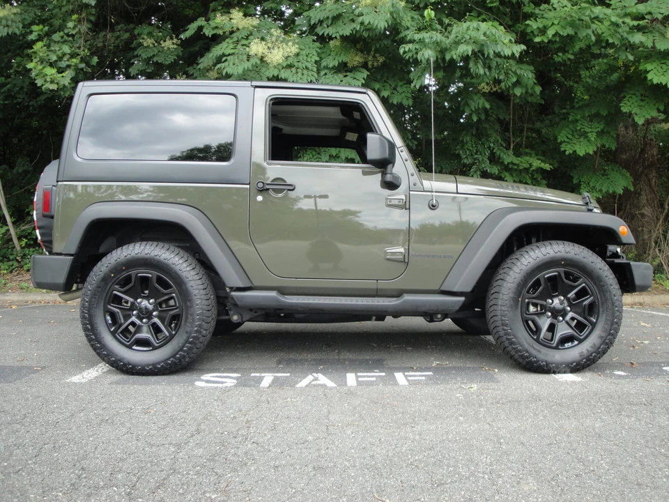 2015 Jeep JK Wrangler - Image 23 of 31