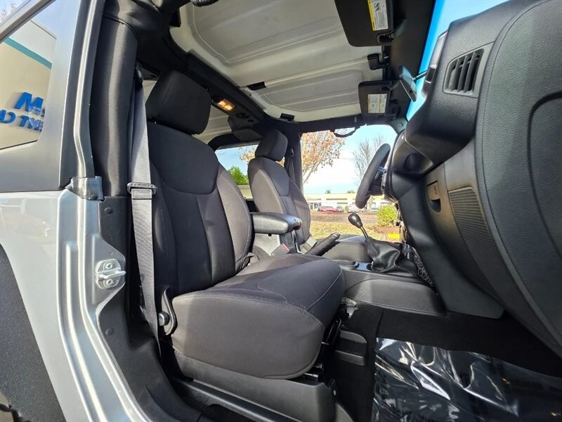 2015 Jeep JK Wrangler - Image 14 of 21