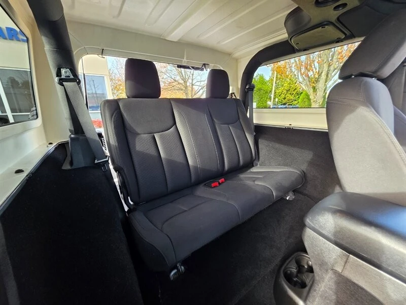 2015 Jeep JK Wrangler - Image 16 of 21