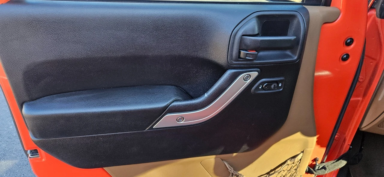 2015 Jeep JK Wrangler - Image 17 of 21