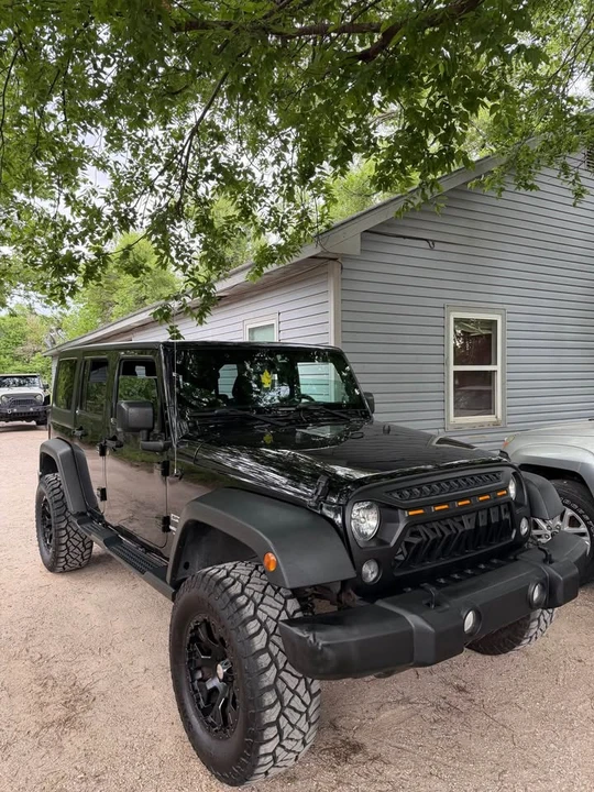 2015 Jeep JK Wrangler - Image 2 of 8