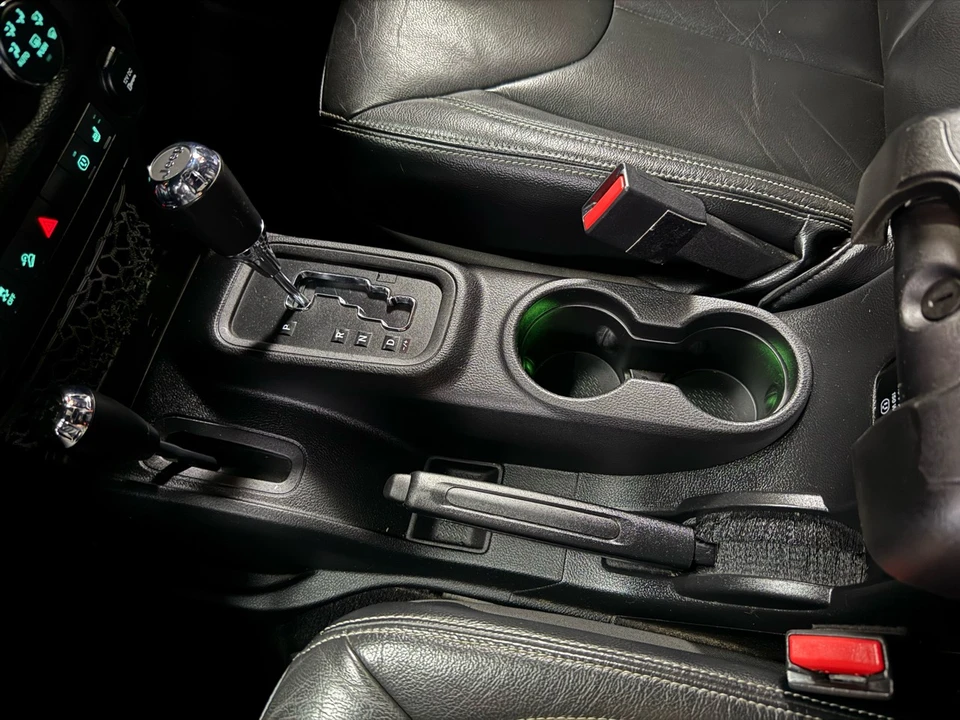 2015 Jeep JK Wrangler - Image 20 of 21