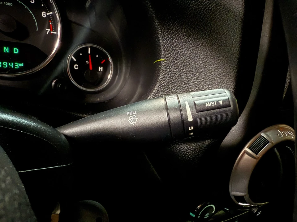 2015 Jeep JK Wrangler - Image 17 of 21