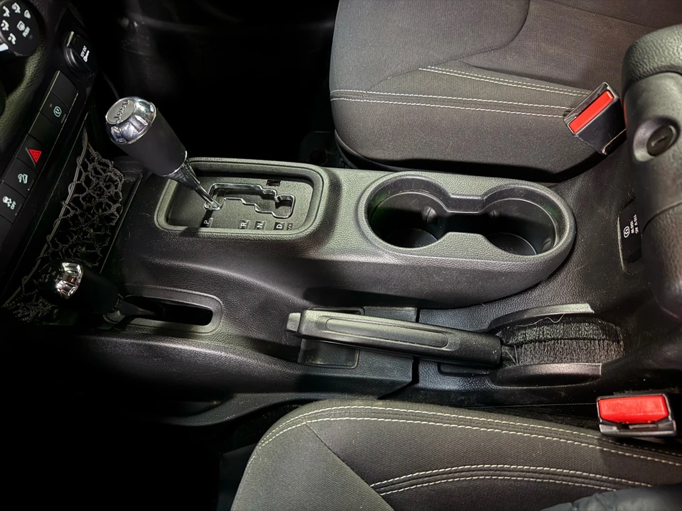 2015 Jeep JK Wrangler - Image 20 of 21