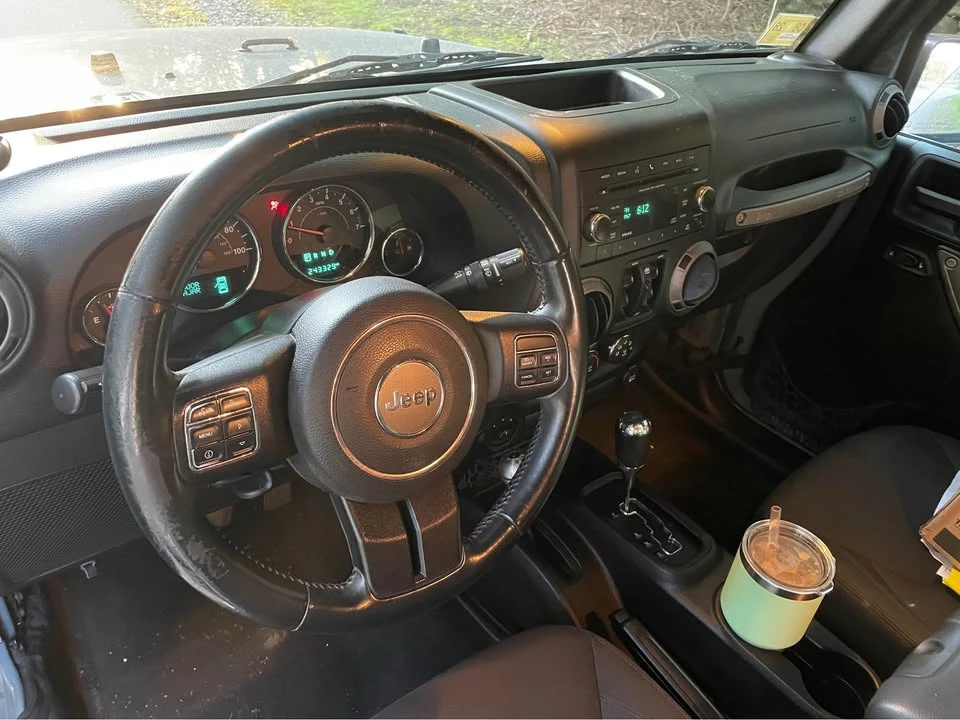 2015 Jeep JK Wrangler - Image 6 of 7
