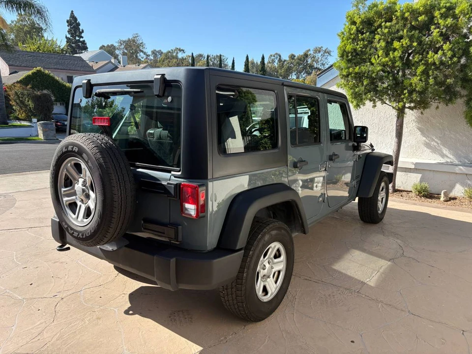 2015 Jeep JK Wrangler - Image 14 of 14