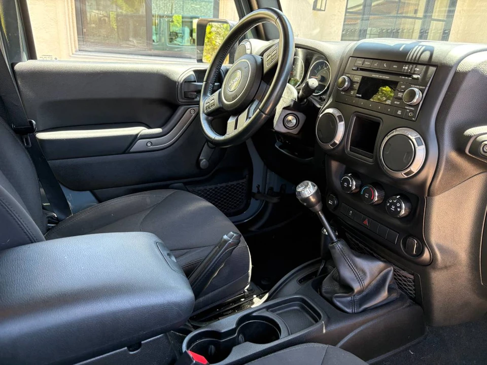 2015 Jeep JK Wrangler - Image 5 of 14