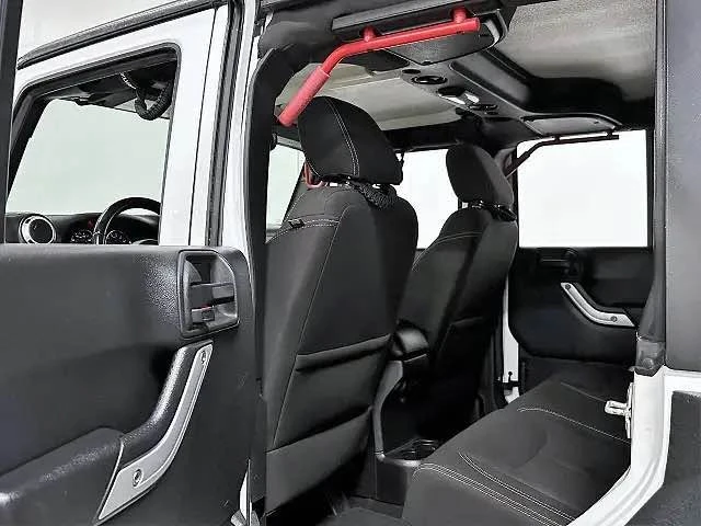 2015 Jeep JK Wrangler - Image 19 of 20