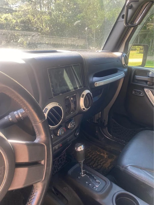 2015 Jeep JK Wrangler - Image 10 of 11