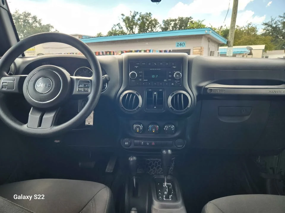 2015 Jeep JK Wrangler - Image 5 of 15