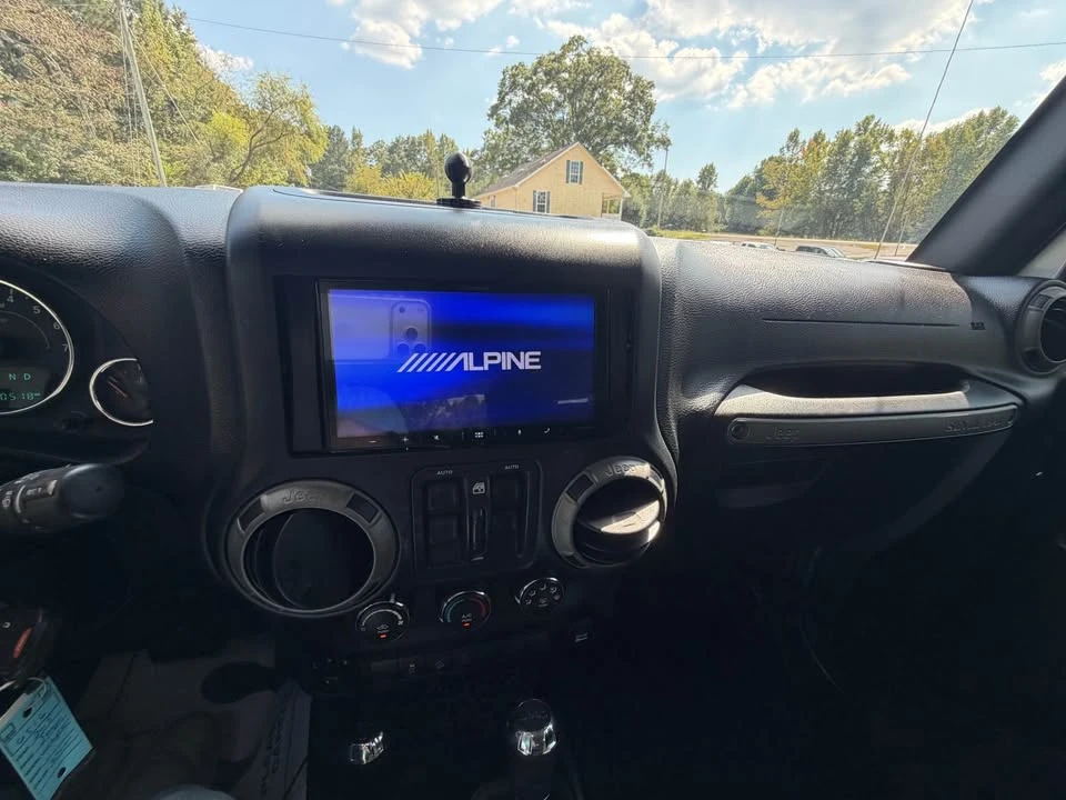 2015 Jeep JK Wrangler - Image 10 of 13