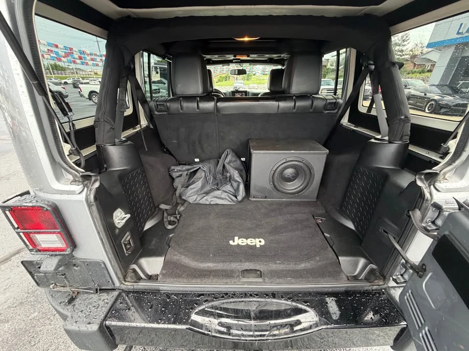 2015 Jeep JK Wrangler - Image 15 of 16