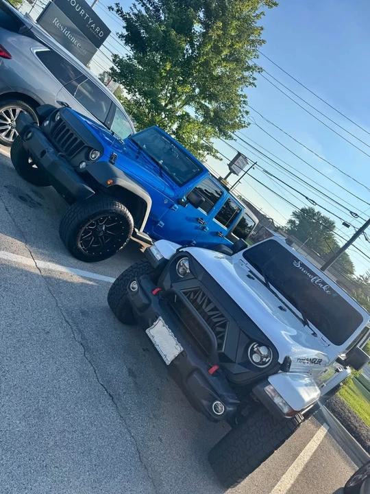 2015 Jeep JK Wrangler - Image 2 of 2
