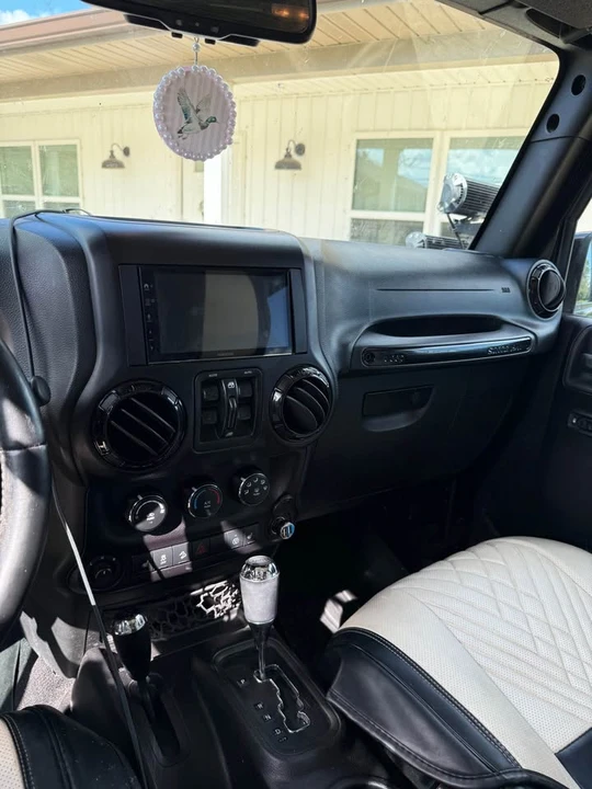 2015 Jeep JK Wrangler - Image 4 of 11