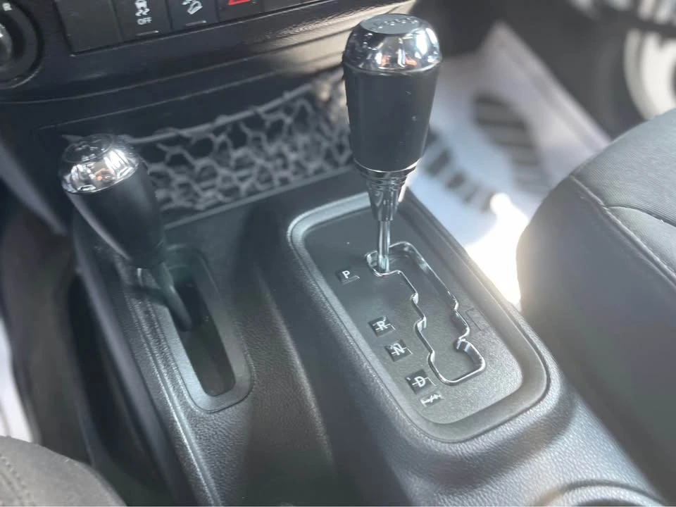 2015 Jeep JK Wrangler - Image 5 of 10