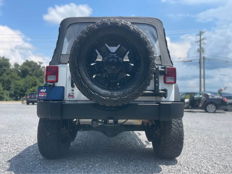2015 Jeep JK Wrangler - Image 2 of 10
