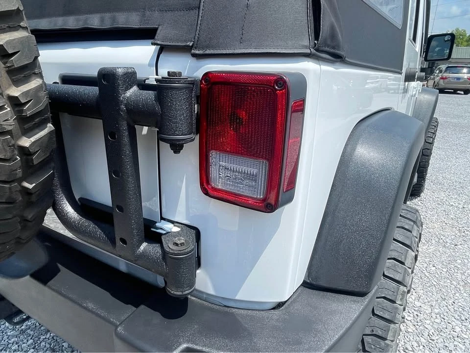 2015 Jeep JK Wrangler - Image 3 of 10