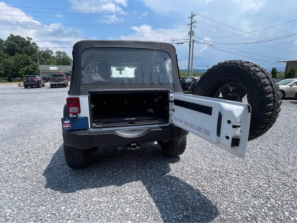 2015 Jeep JK Wrangler - Image 9 of 10