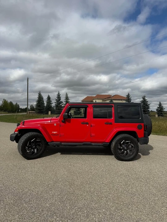 2015 Jeep JK Wrangler - Image 2 of 5