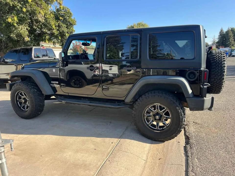 2015 Jeep JK Wrangler - Image 4 of 11