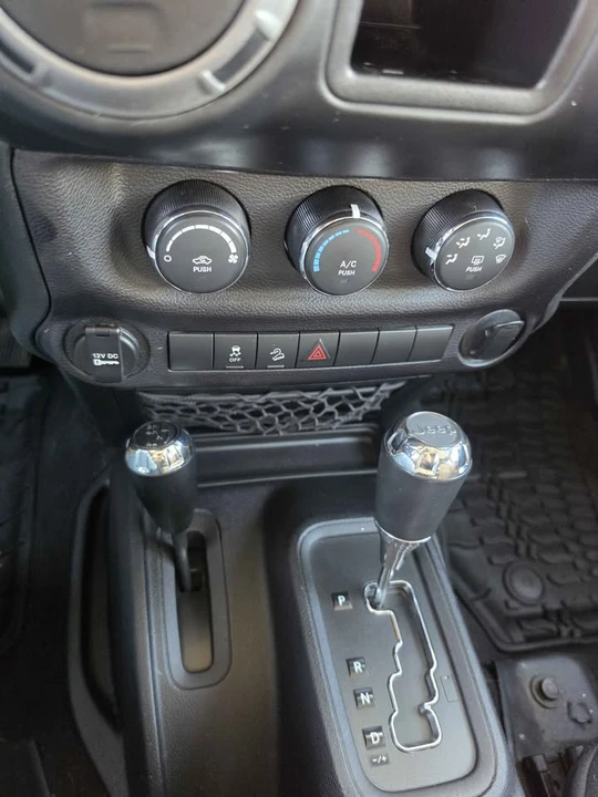 2015 Jeep JK Wrangler - Image 3 of 20