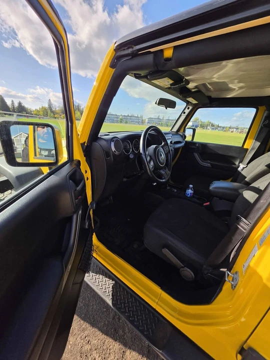 2015 Jeep JK Wrangler - Image 10 of 20
