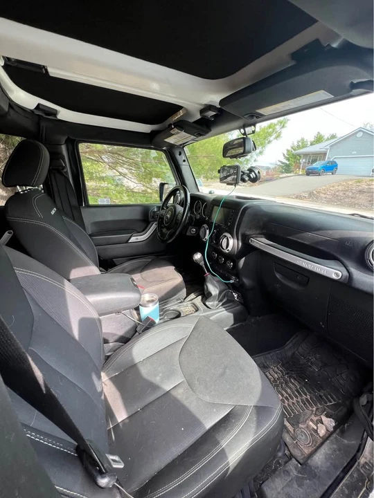 2015 Jeep JK Wrangler - Image 9 of 12