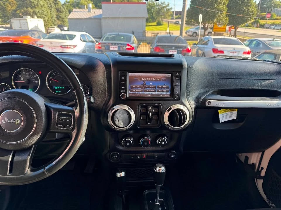 2015 Jeep JK Wrangler - Image 16 of 20