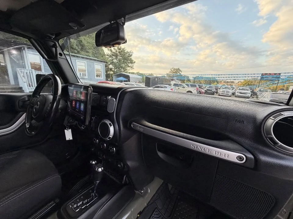 2015 Jeep JK Wrangler - Image 19 of 20