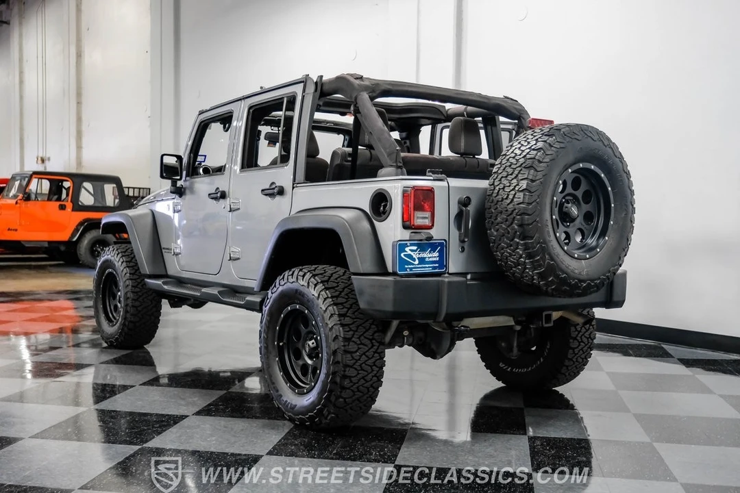 2015 Jeep JK Wrangler - Image 11 of 12